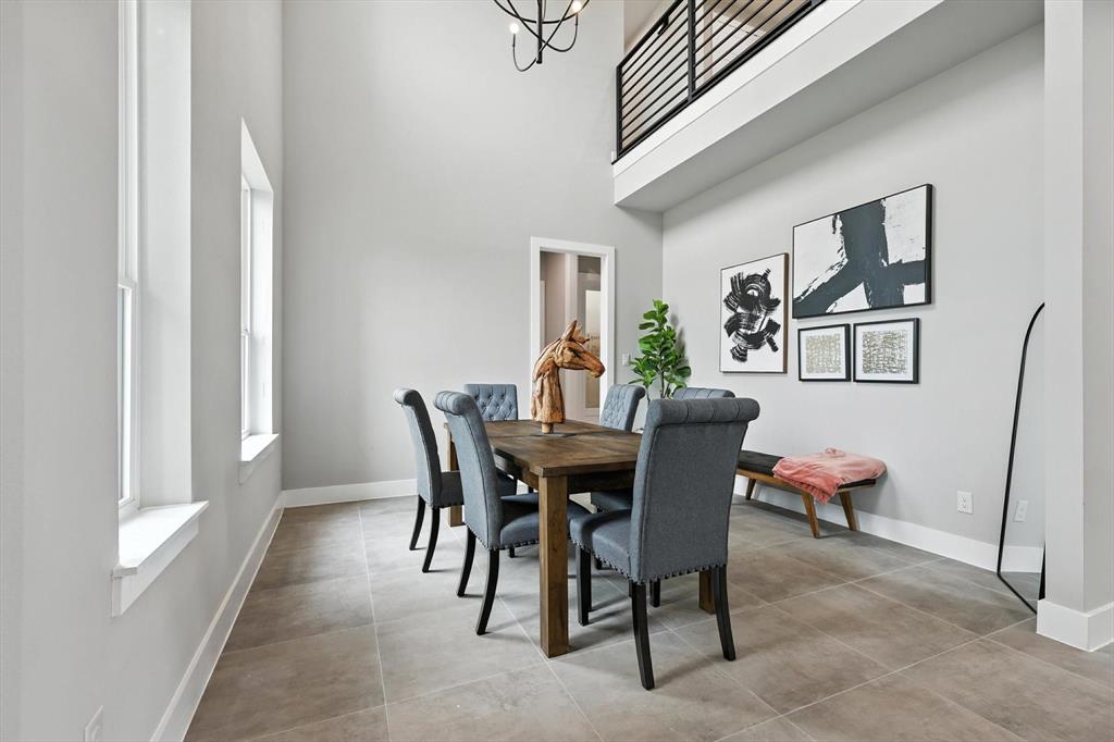 5005 Glenoaks Court - Photo 8