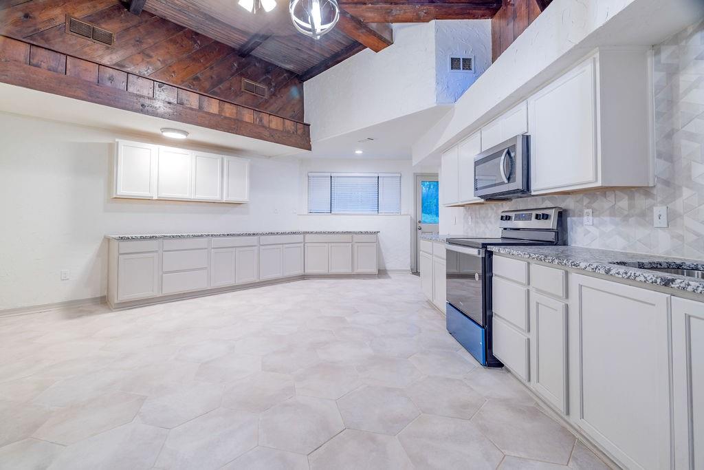 598 Stagecoach Trail - Photo 4