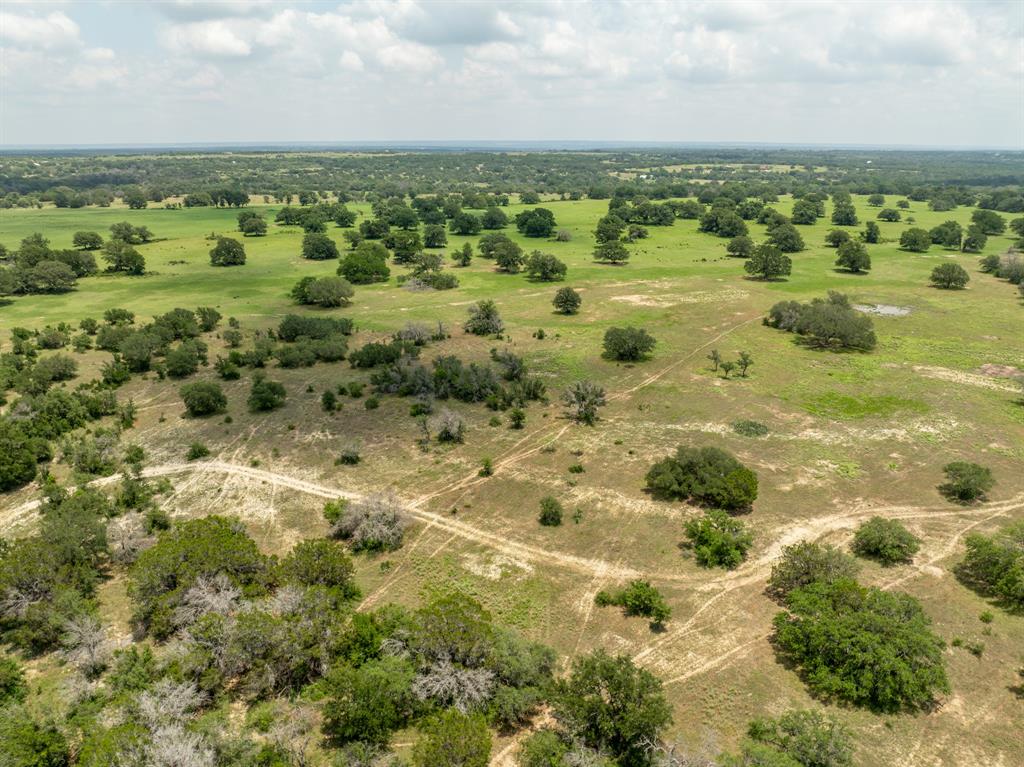 5315 Fm 932 - Photo 31