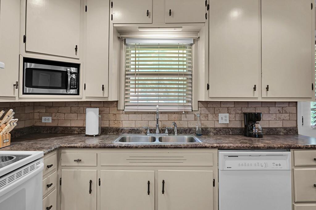 145 Darden Drive - Photo 9
