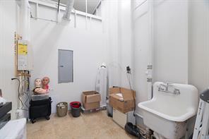 3015 Clarksville Street - Photo 14