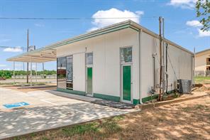 3015 Clarksville Street - Photo 17