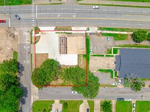 3015 Clarksville Street - Photo 24