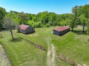 450 Private Road 5815 - Photo 34