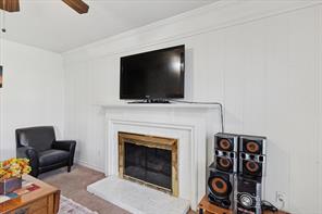 2528 Creekwood Lane - Photo 10