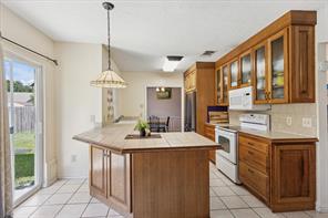 2528 Creekwood Lane - Photo 12