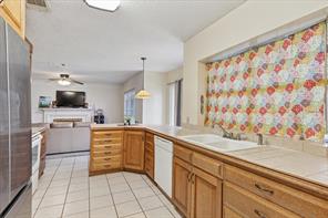 2528 Creekwood Lane - Photo 14