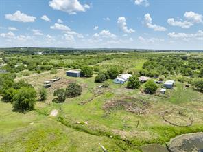 8 SW Poteet Road - Photo 16