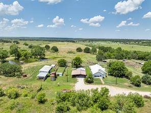 8 SW Poteet Road - Photo 18