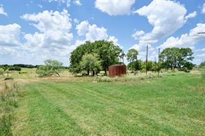 8 SW Poteet Road - Photo 20