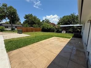 809 longbeach Drive - Photo 16