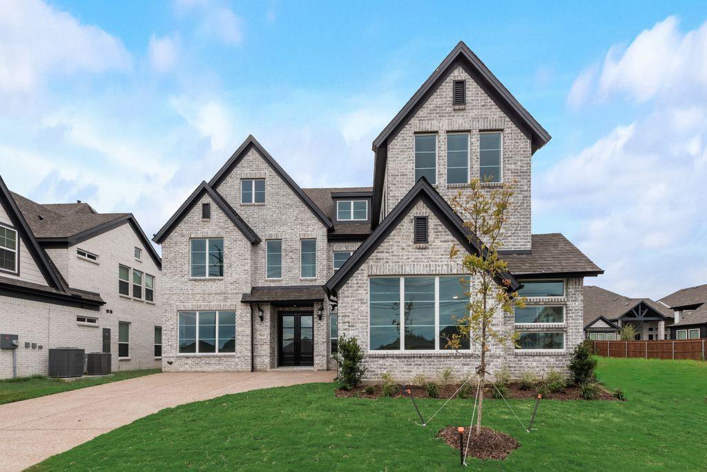 7631 Lanier Lane - Photo 1