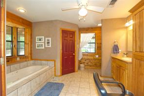 5794 Fm 678 - Photo 21