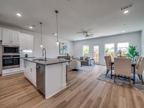 5613 Woodlands Drive - Photo 3