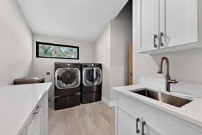8839 Southern Shore Court - Photo 22