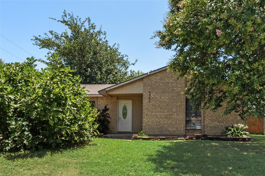 9502 Zelkova Circle - Photo 1