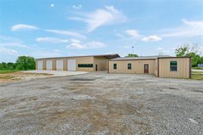 28400 W US Highway 82 - Photo 13