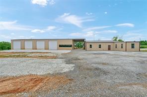 28400 W US Highway 82 - Photo 14