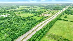 28400 W US Highway 82 - Photo 4