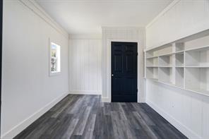 1100 Pine Bluff - Photo 13