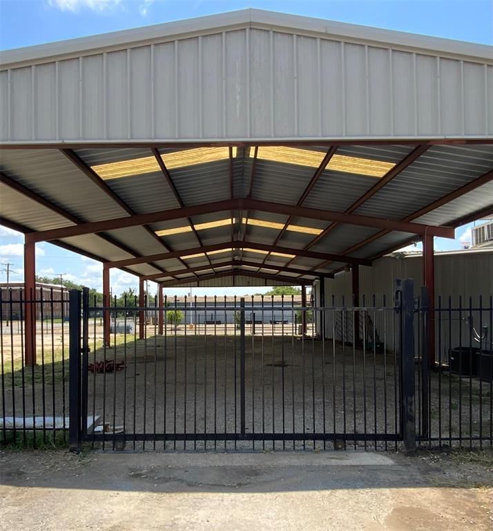 405 E Commerce Street - Photo 18