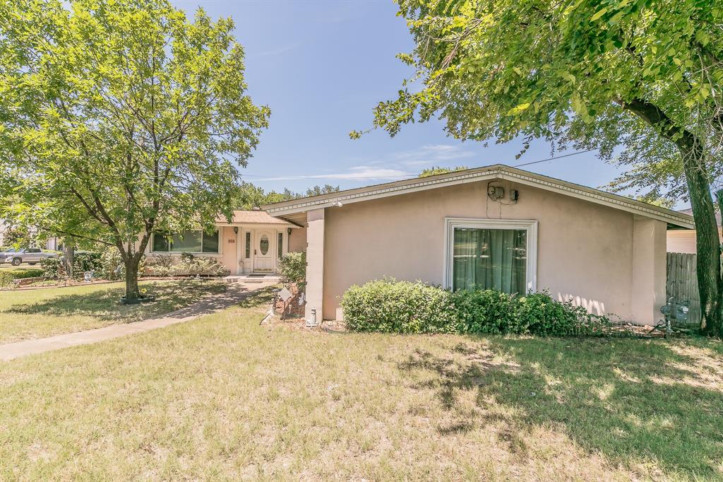 6207 Lyndon B Johnson Freeway - Photo 30