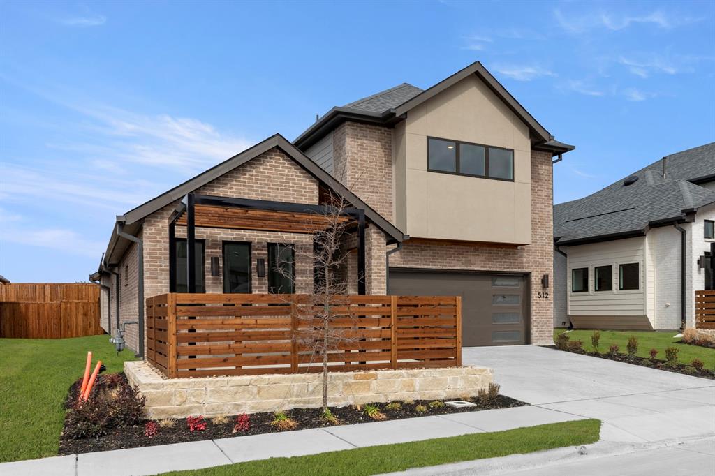 512 Sherwood - Photo 1