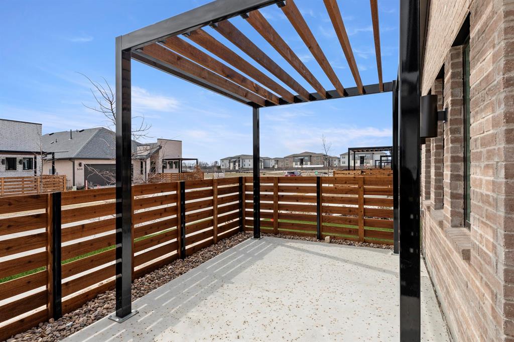 512 Sherwood - Photo 3