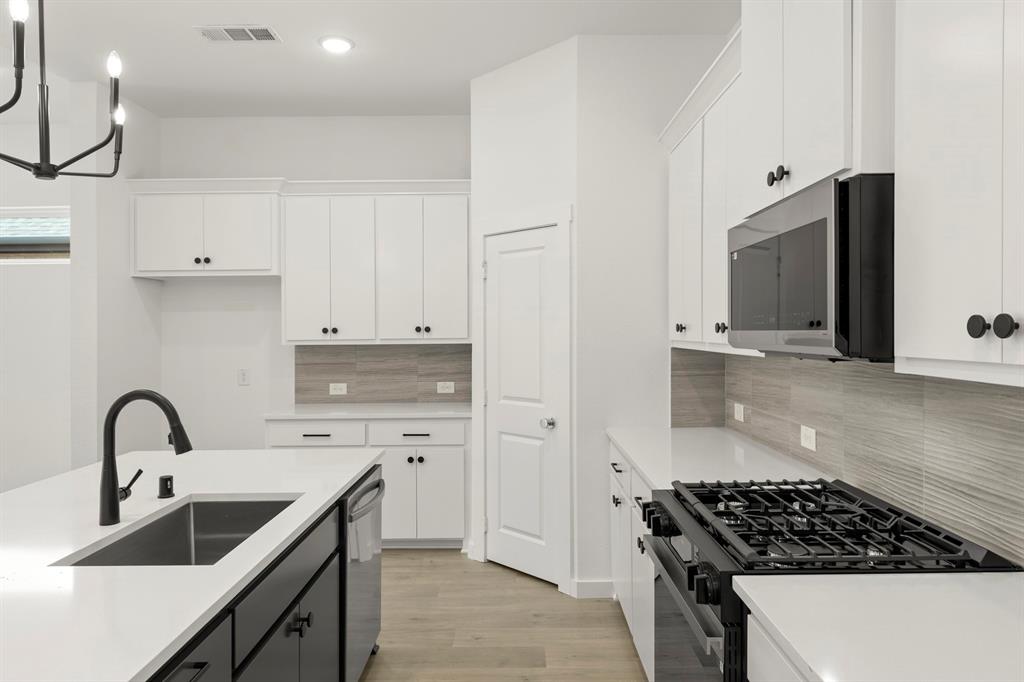 512 Sherwood - Photo 8