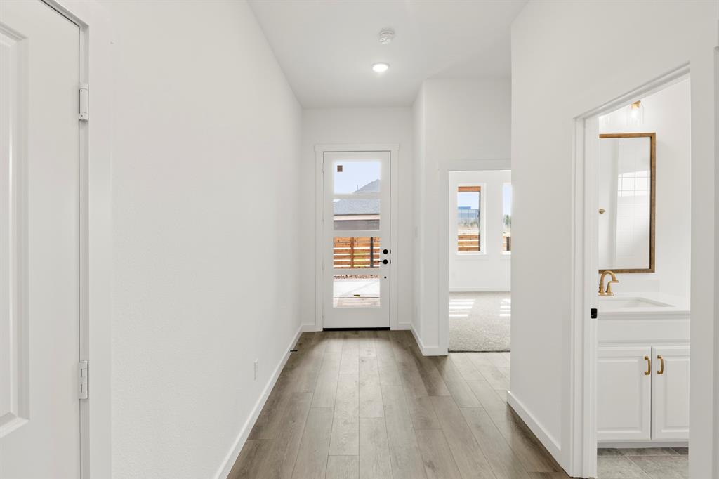 510 Sherwood - Photo 5
