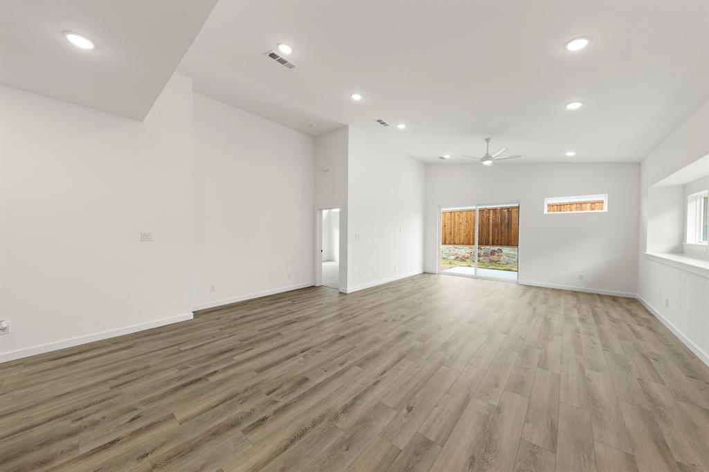 510 Sherwood - Photo 7