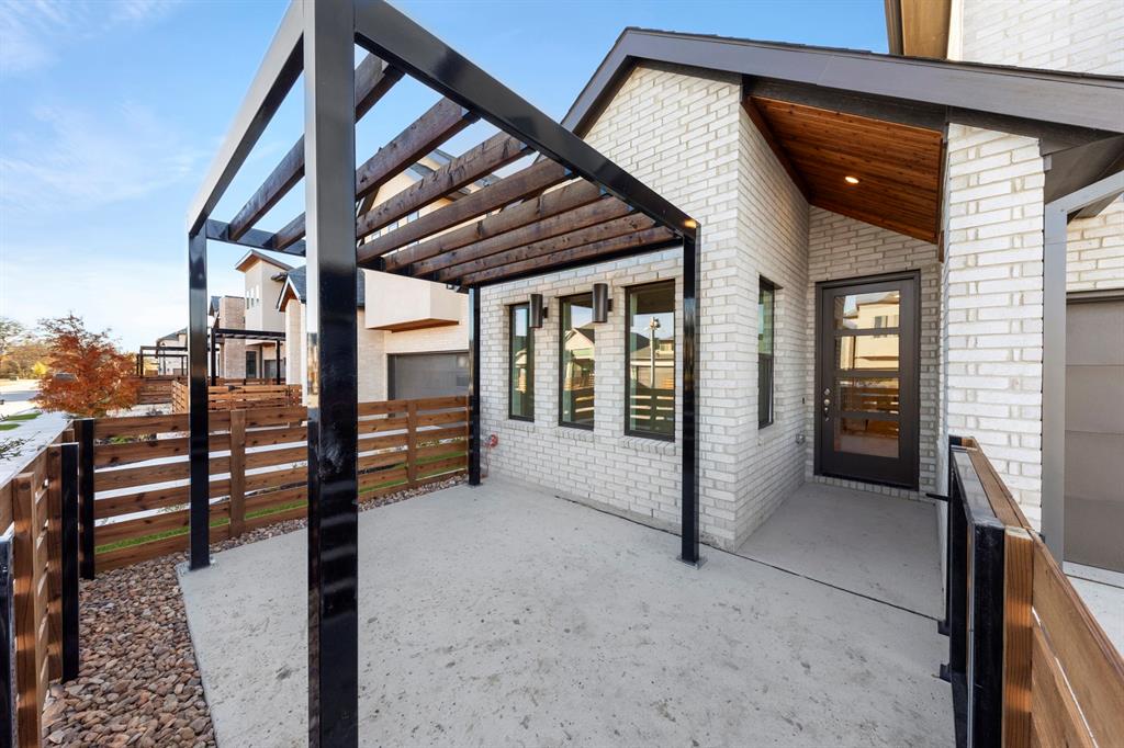 1707 Morningside Drive - Photo 3