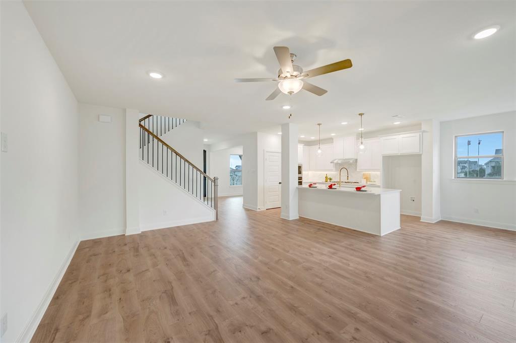 9713 Dahlia Boulevard - Photo 19