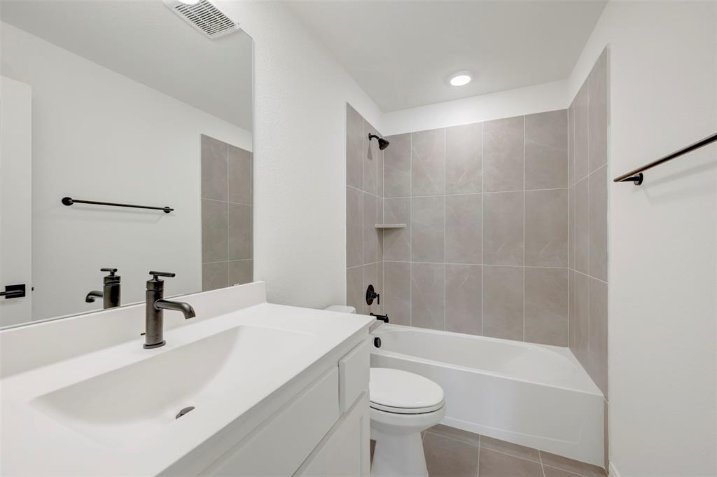 9713 Dahlia Boulevard - Photo 35
