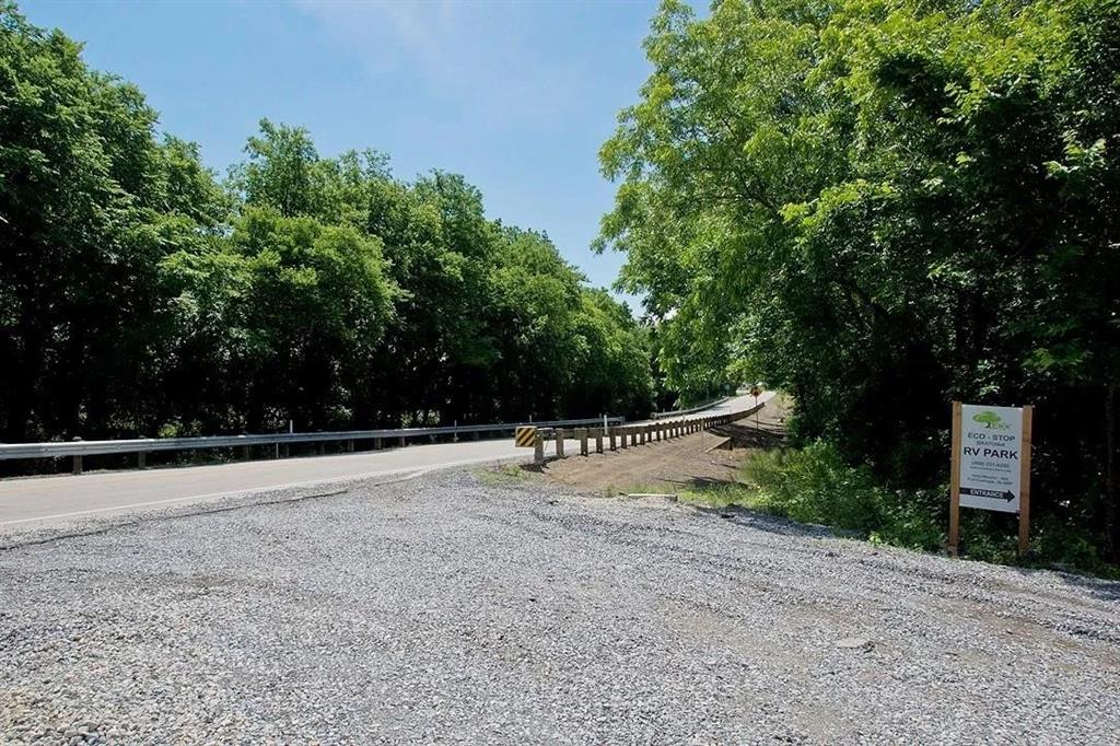 6852 Fm 546 - Photo 3