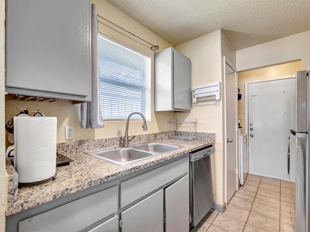 1706 Windsong Lane - Photo 17