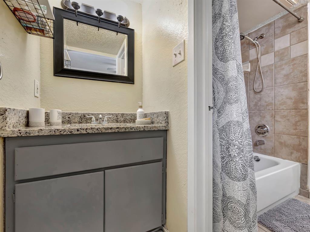 1706 Windsong Lane - Photo 22