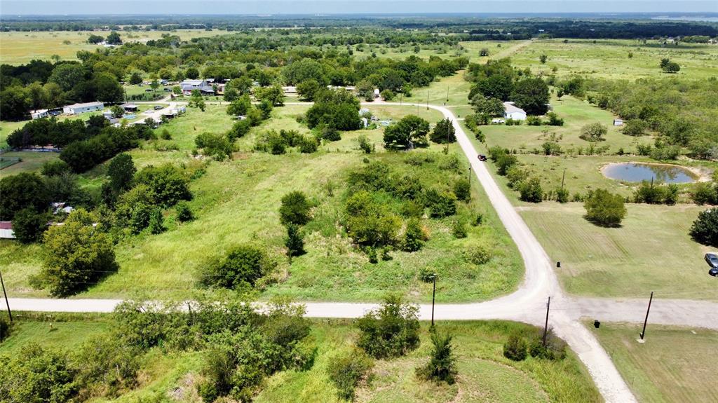 213 County Road 3072 - Photo 4