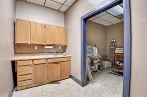 529 W Wheatland Road - Photo 28