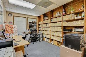 529 W Wheatland Road - Photo 32