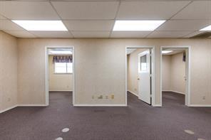 2335 W Green Oaks Boulevard - Photo 10