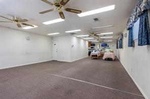 2335 W Green Oaks Boulevard - Photo 17