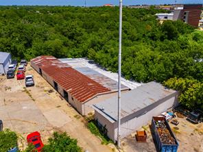 723 E Highway 67 - Photo 8
