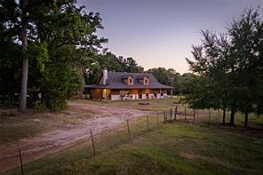 12701 FM 2010 - Photo 6
