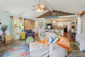 176 Bayside Circle - Photo 4