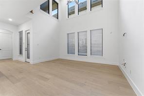 7317 Van Tuyl Parkway - Photo 3