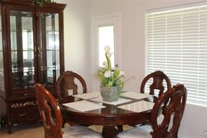 624 Yarborough Street - Photo 6