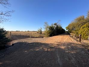 2497 county road 3320 - Photo 3