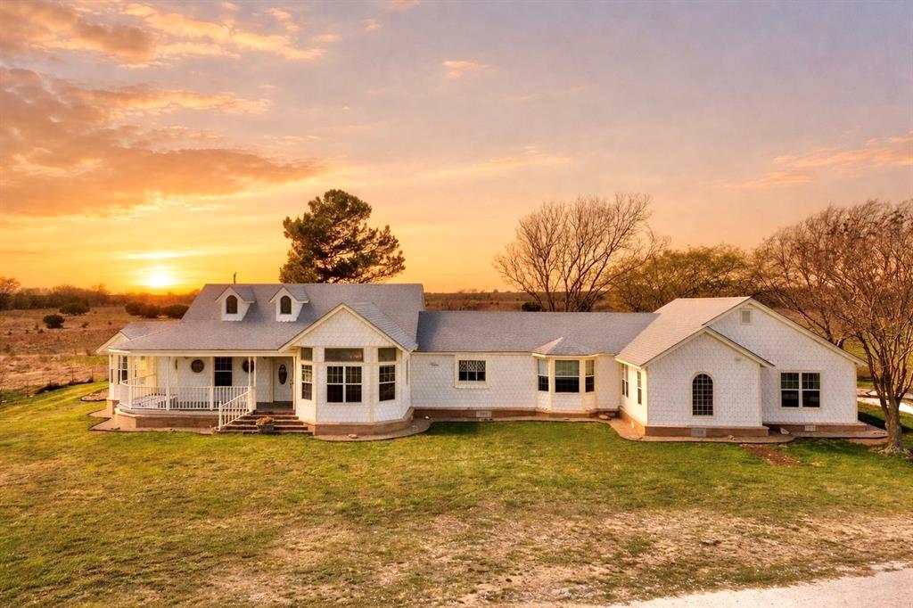 596 County Road 3425 - Photo 1