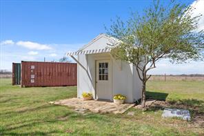 596 County Road 3425 - Photo 36